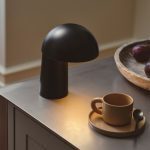 Candeeiro De Mesa Faye Em Preto 1